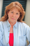 Betsy Pic 13-SMALL.jpg